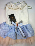 Vestido Pelush Blanco con Falda Vichy y Broche de Corazón
