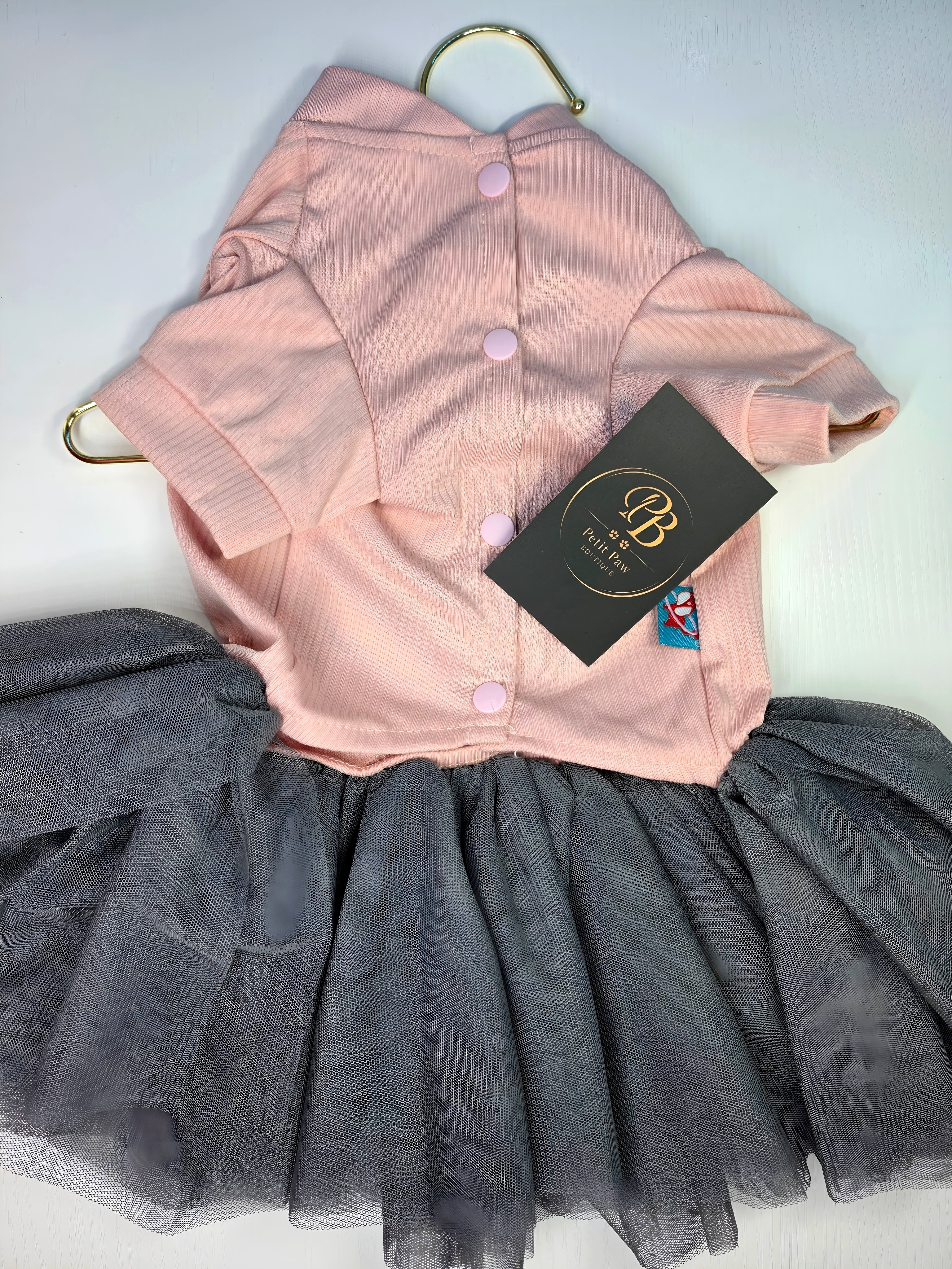 Vestido "I'm So Fancy" Rosa con Tutú Gris