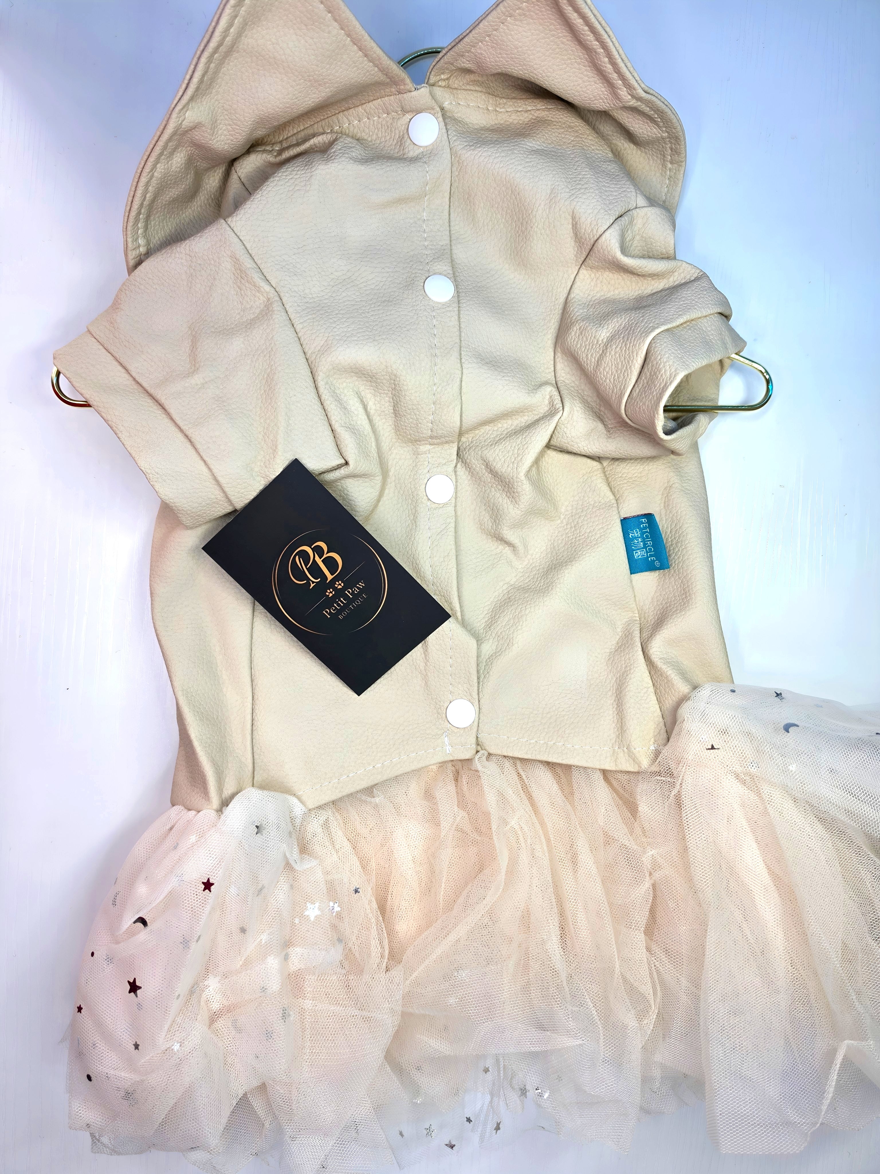 Vestido Cuero Vegano con Botones Pata de Gallo y Tul